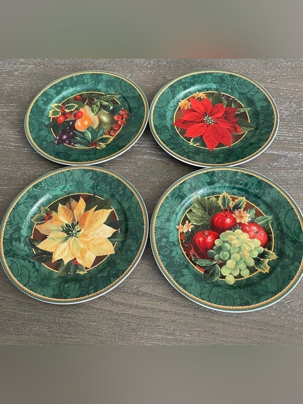 Set of 4 Hallmark Sakura HOLIDAY  Salad/Dessert Plates